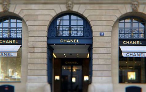 salaire chanel|Travailler dans le luxe : Gaëlle raconte son stage chez Chanel .